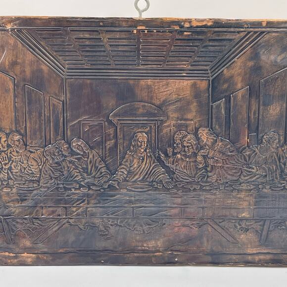 Embossed LAST SUPPER on Copper Tin 20x11 inches Mounted Nailed on Wood Vintage - Picture 4 of 15